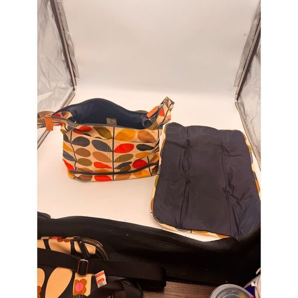 Orla Kiely Classic Multi Stem Baby Changing Bag - Picture 5 of 15